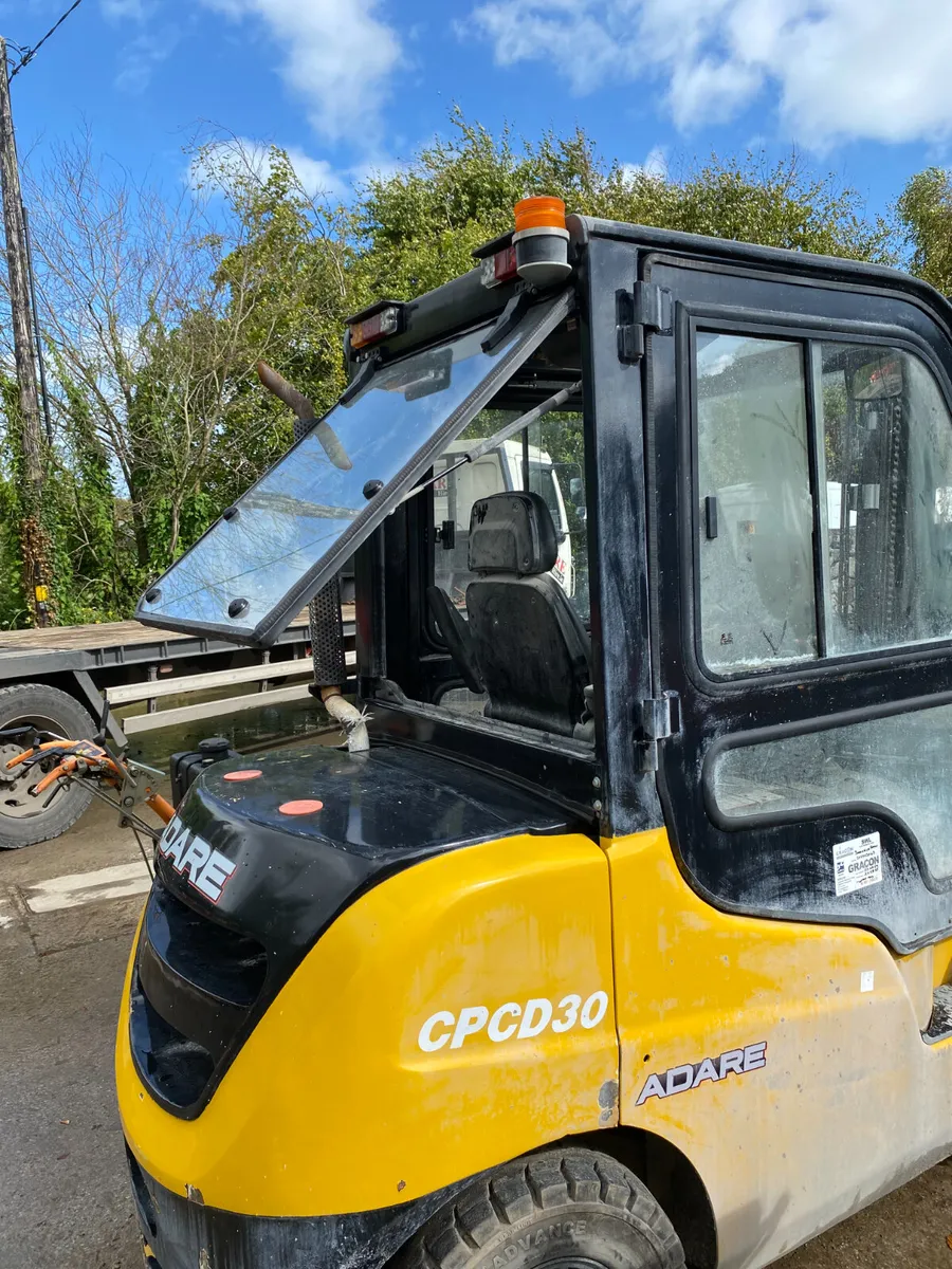 Adare 3 Ton Forklift For Sale - Image 2