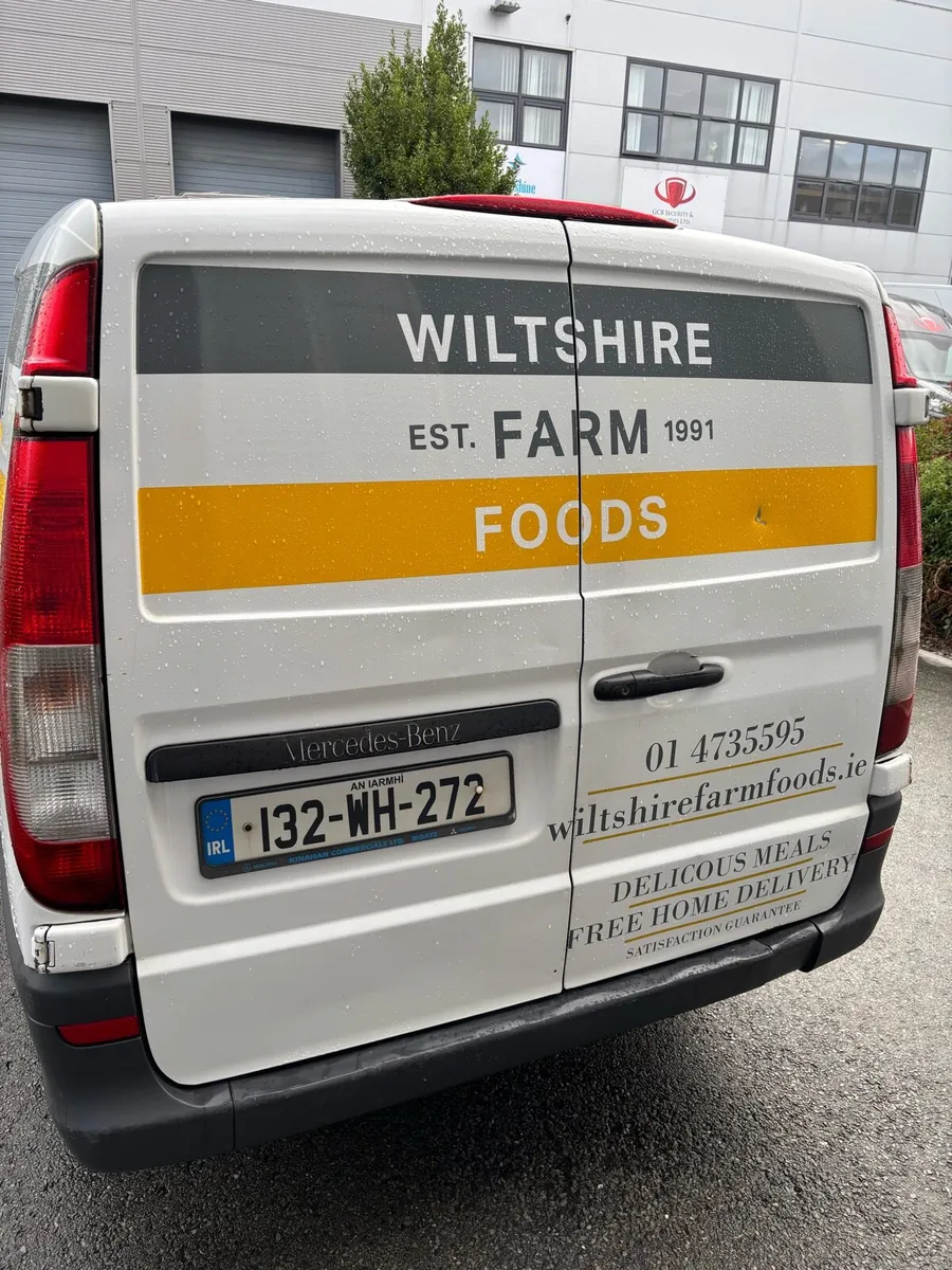 Van - Image 4