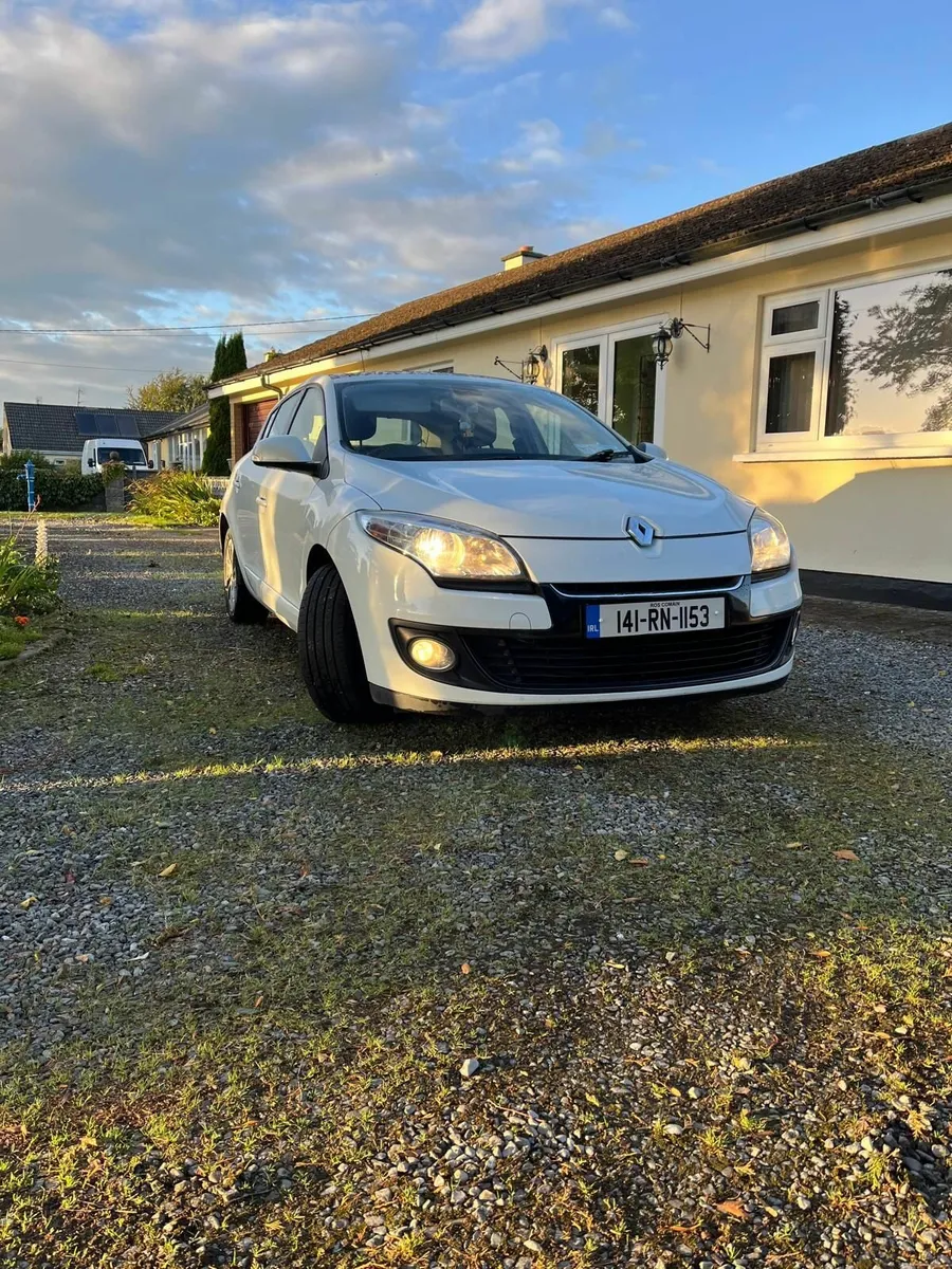 Megane 1.5 DCI DYNAMIQUE - Image 2