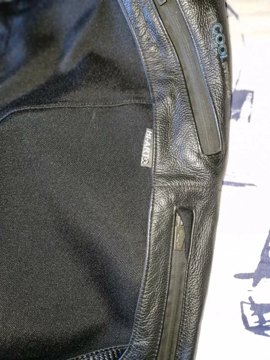 Motorcycle pants.. - Image 4
