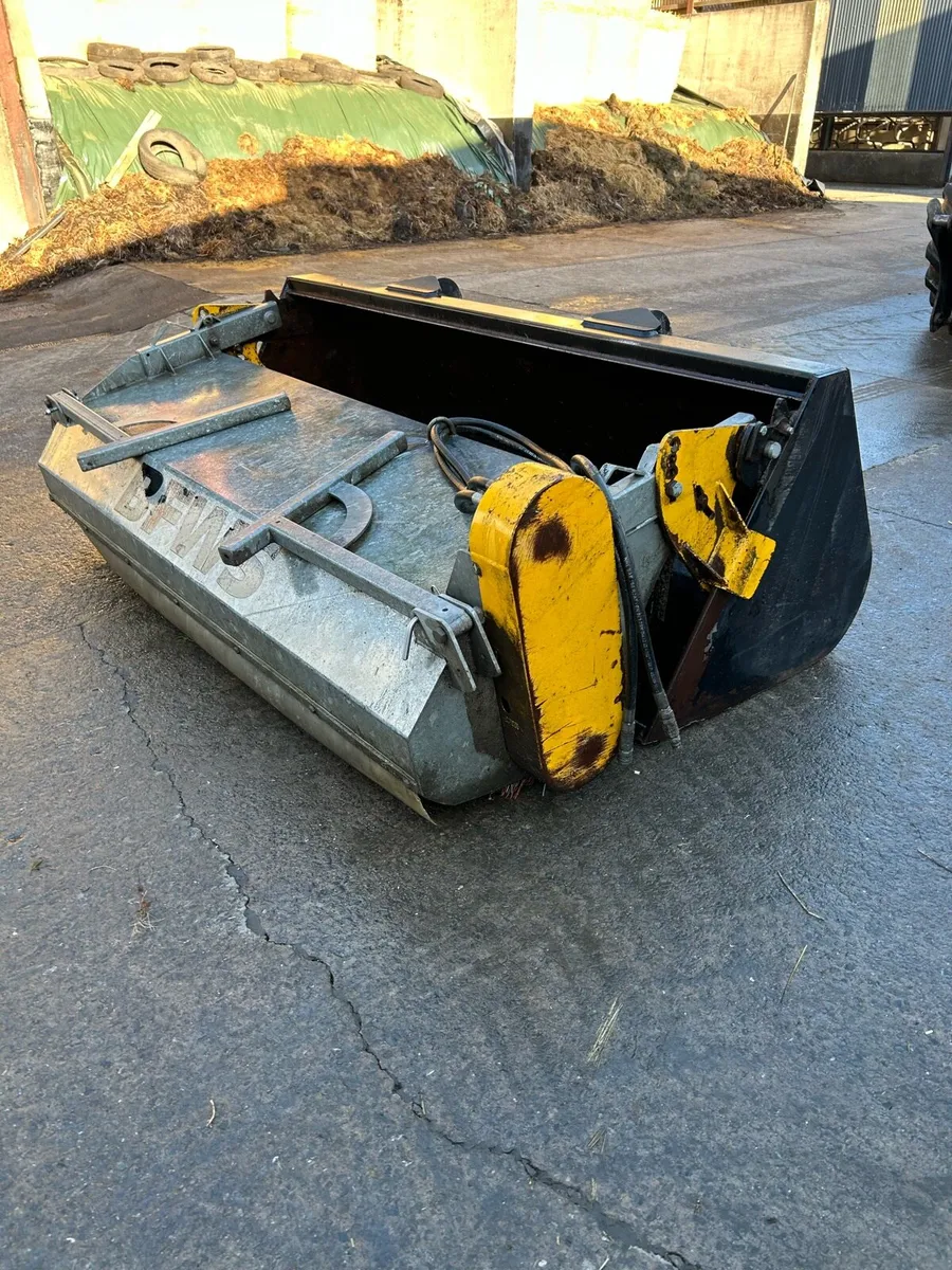 Bucket brush - Image 1