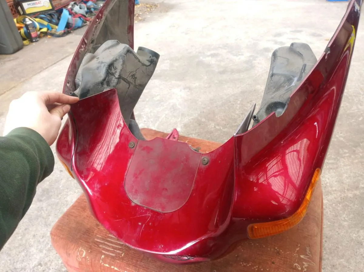 2005 fjr1300 & 2001 zzr1100d parts - Image 2