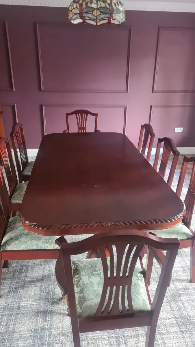 Antique Style 8 Seater Table and Chairs - Image 2