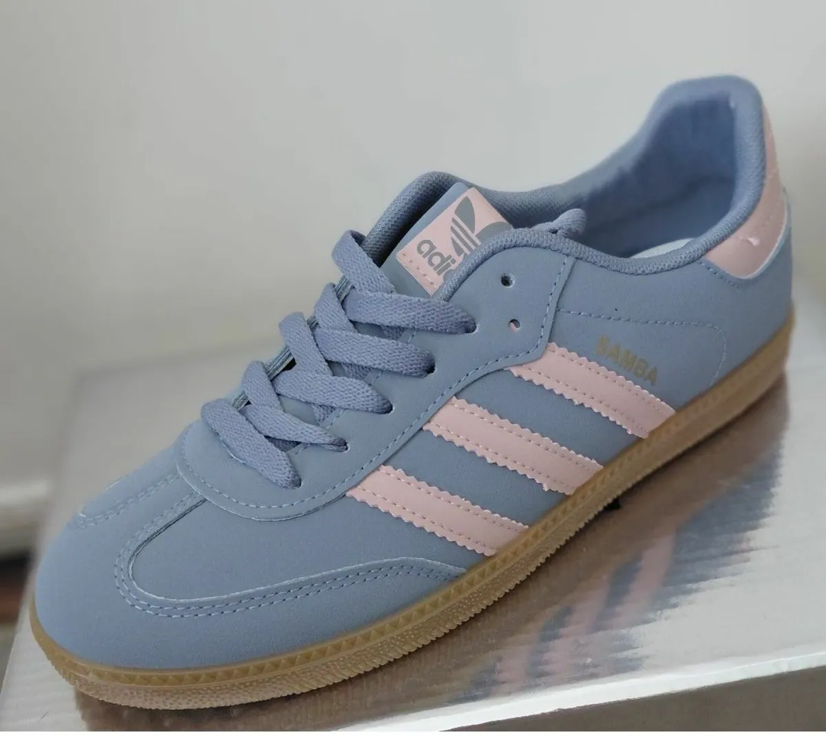 Trainers - Image 1