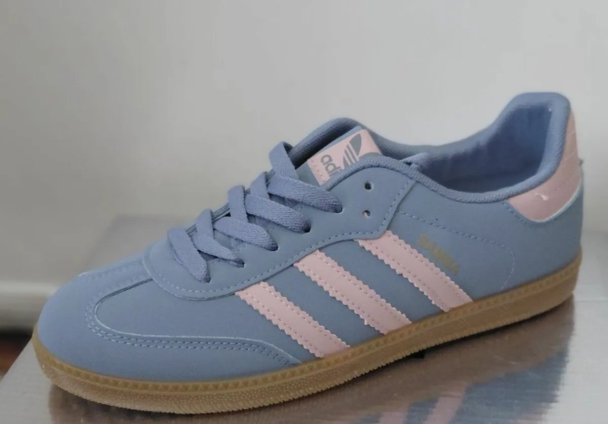 Trainers - Image 2