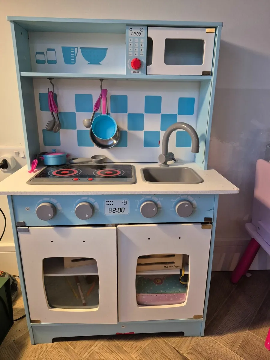 Toy kitchen - Image 3