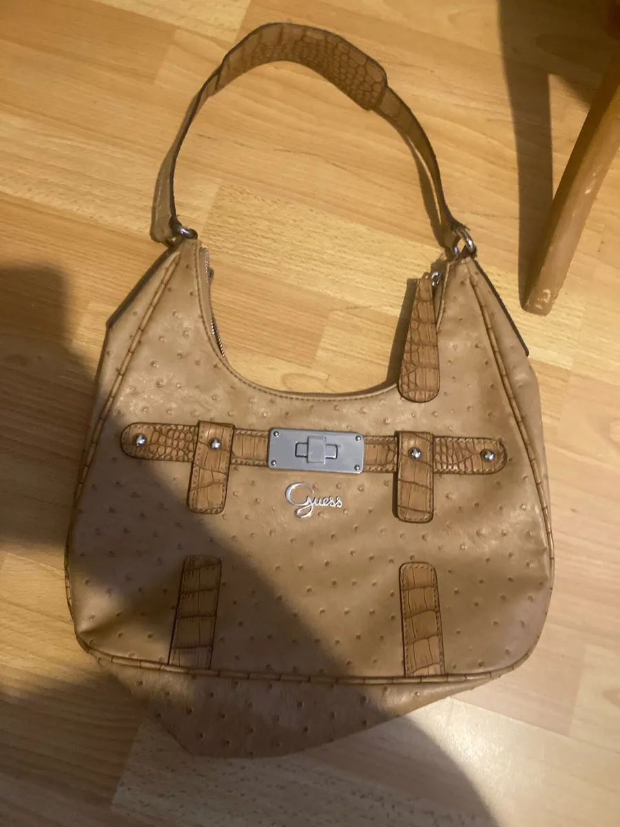 Guess handbag - Image 1