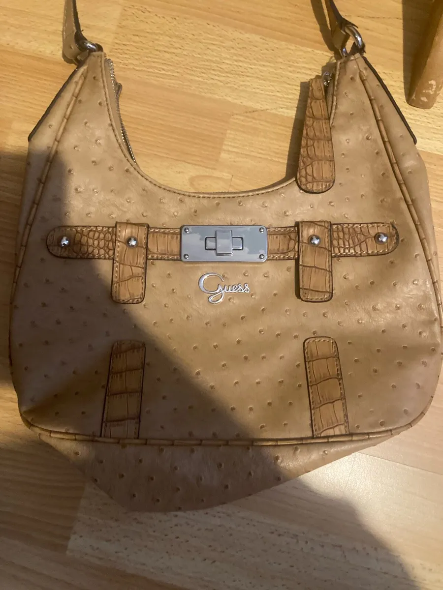 Guess handbag - Image 2