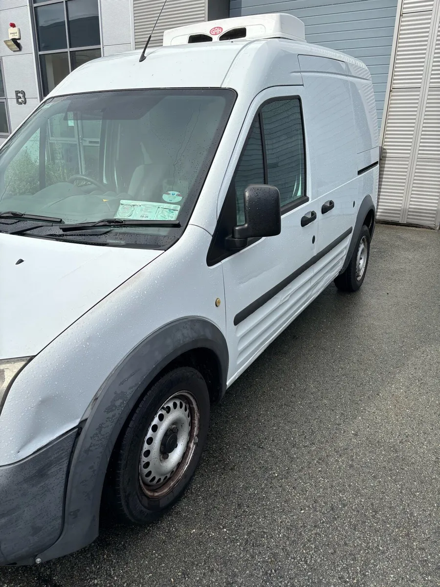 Van - Image 3