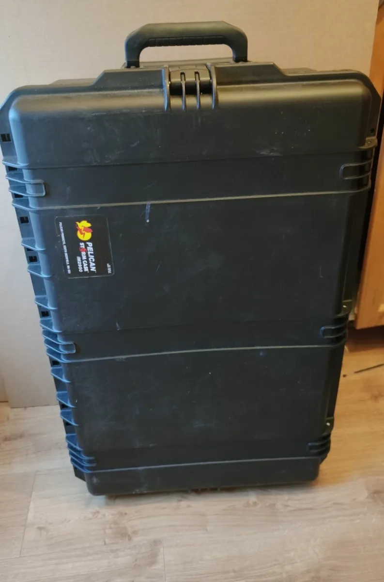 Storm case - Image 2