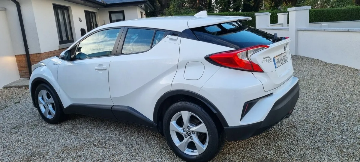 2017 Toyota C-HR Hybrid Automatic NCT 01-27 - Image 4