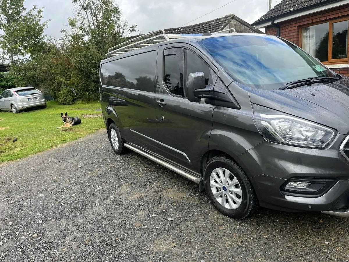 Ford Transit Custom - Image 2