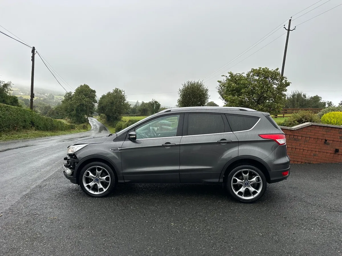 2015 Ford Kuga - Image 2