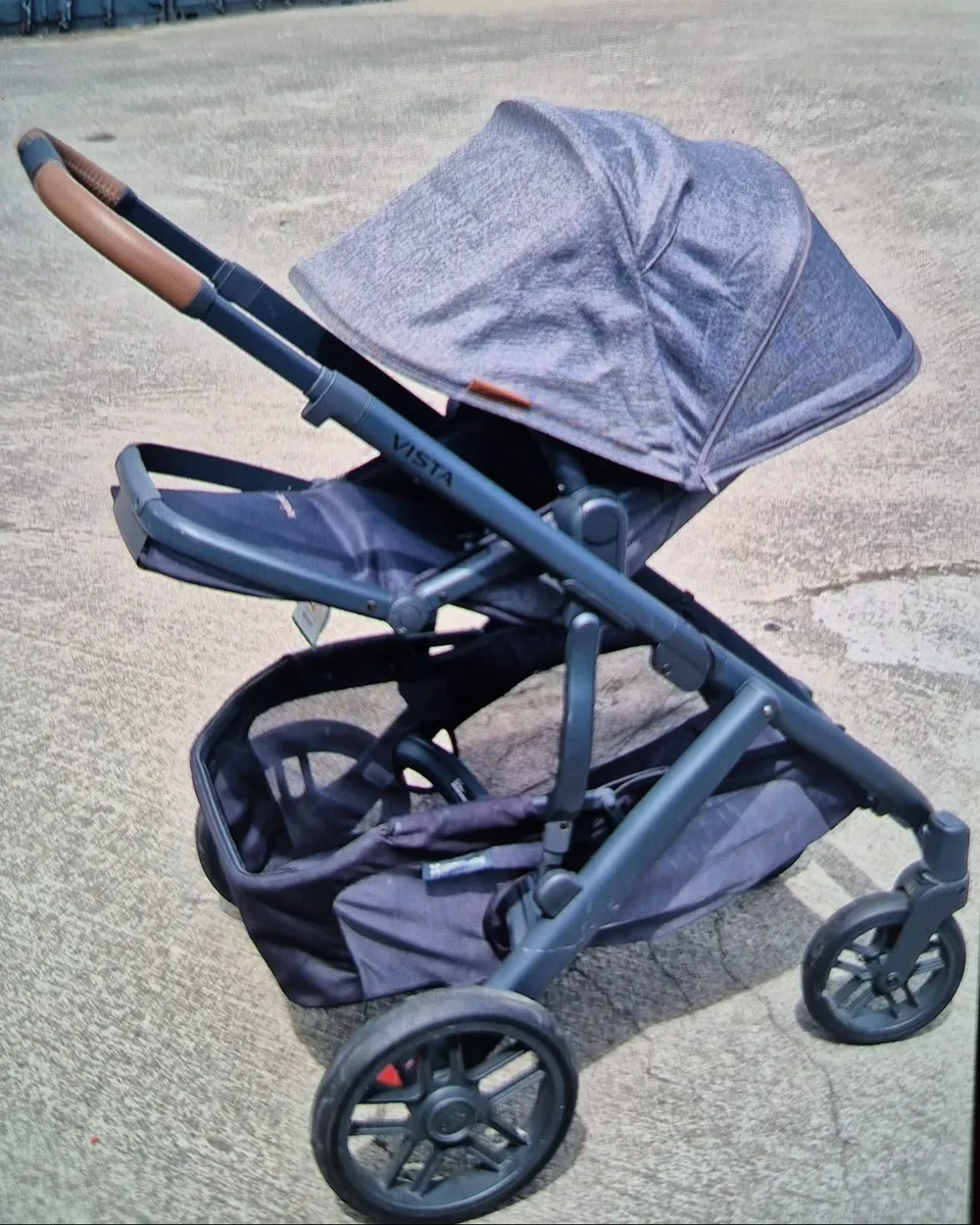 Uppababy Vista Pram - Image 3