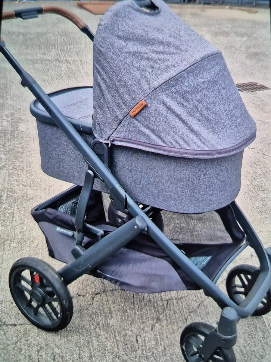 Uppababy Vista Pram - Image 4