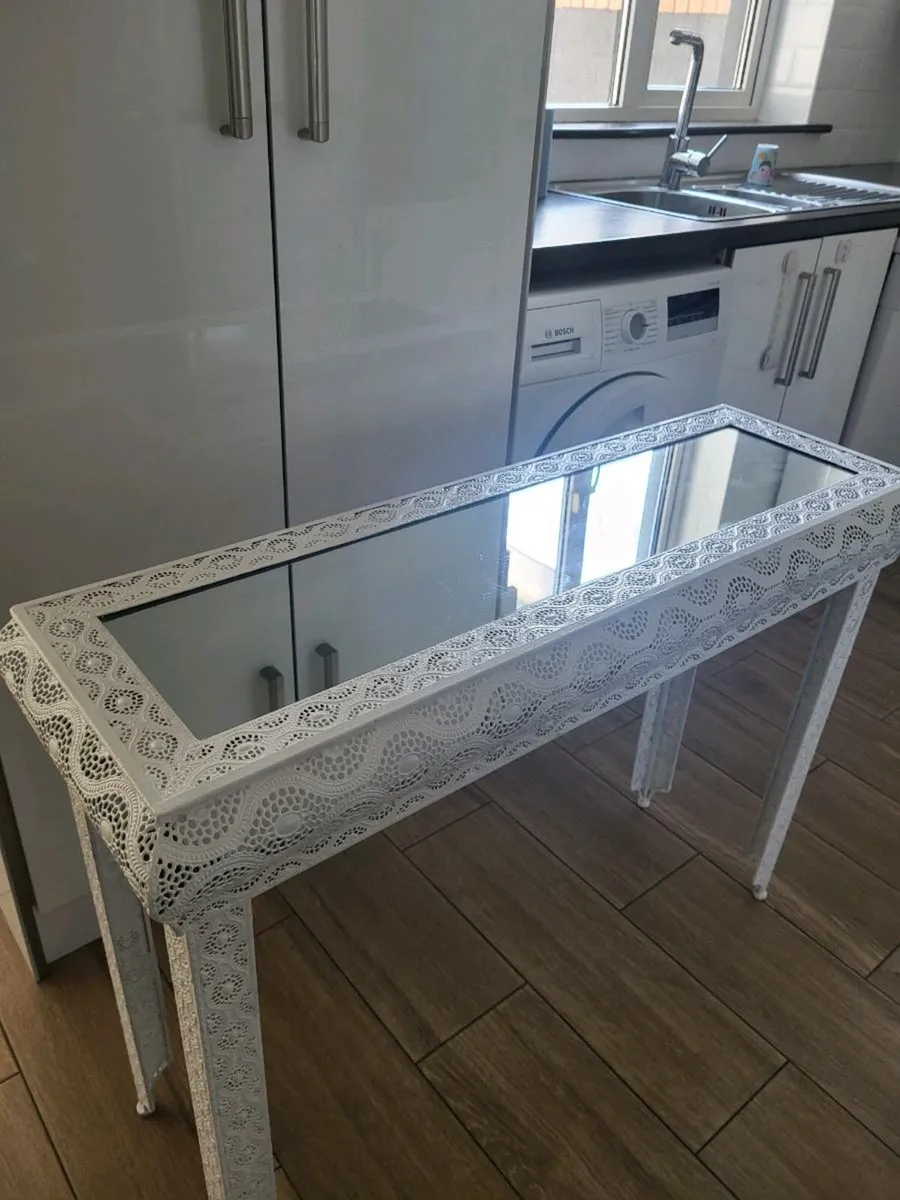 Hall table - Image 2