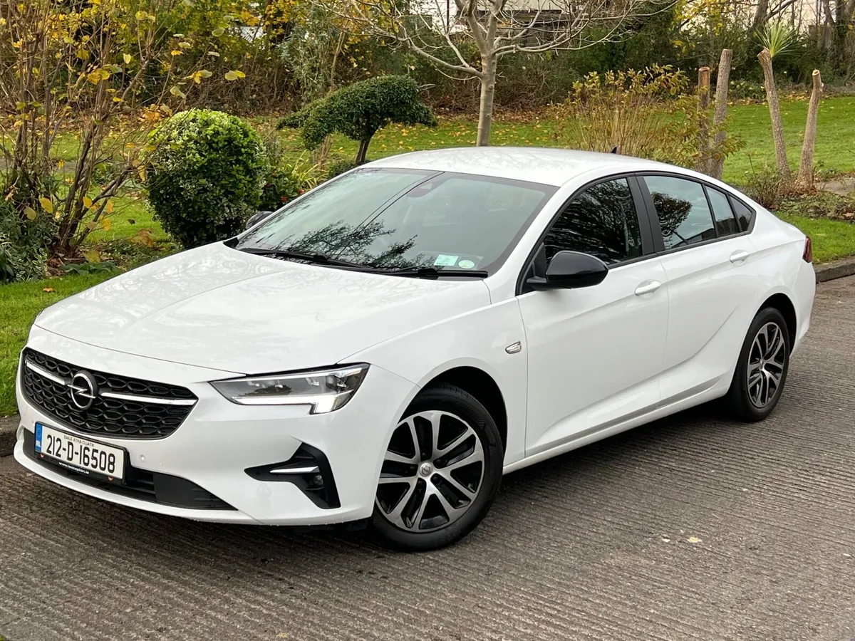 212 OPEL INSIGNIA 1.5 DIESEL NEW SHAPE NEW NCT - Image 2