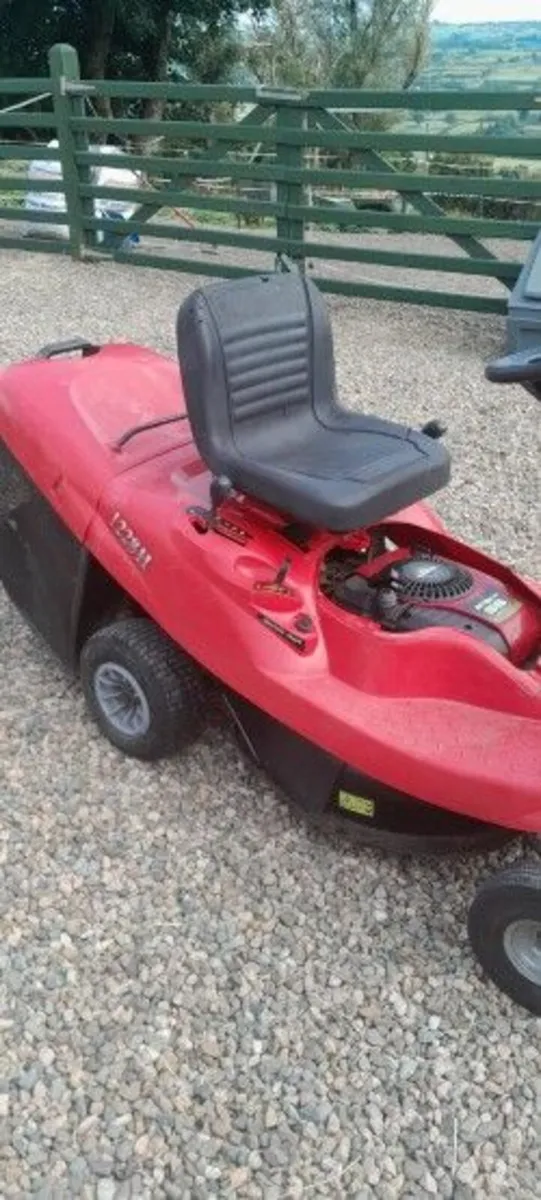 Mountfield Ride On lawnmower - Image 3