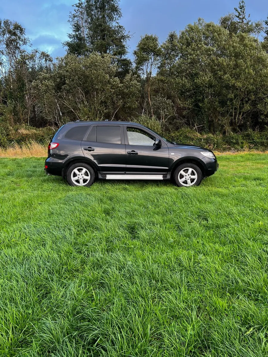 Hyundai Santa Fe commercial - Image 3