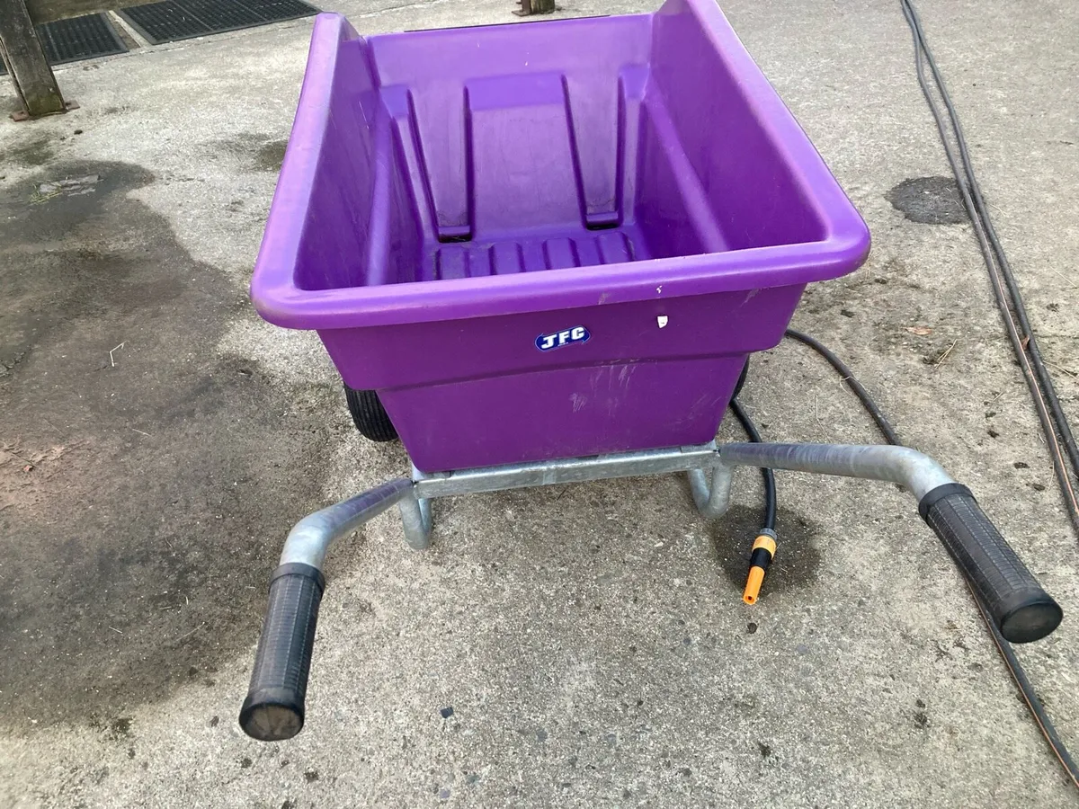 Wheelbarrow - Image 3