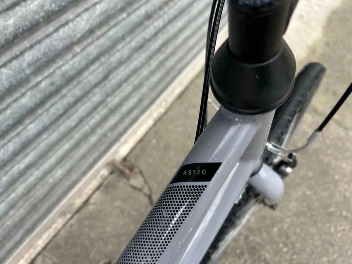 Riverside Hybrid bike ❗️Open 7 days❗️ - Image 2
