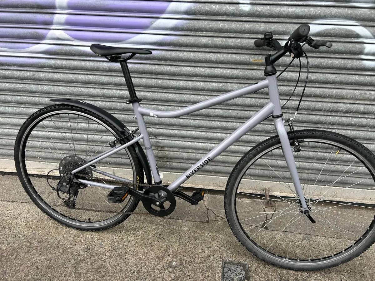 Riverside Hybrid bike ❗️Open 7 days❗️ - Image 1