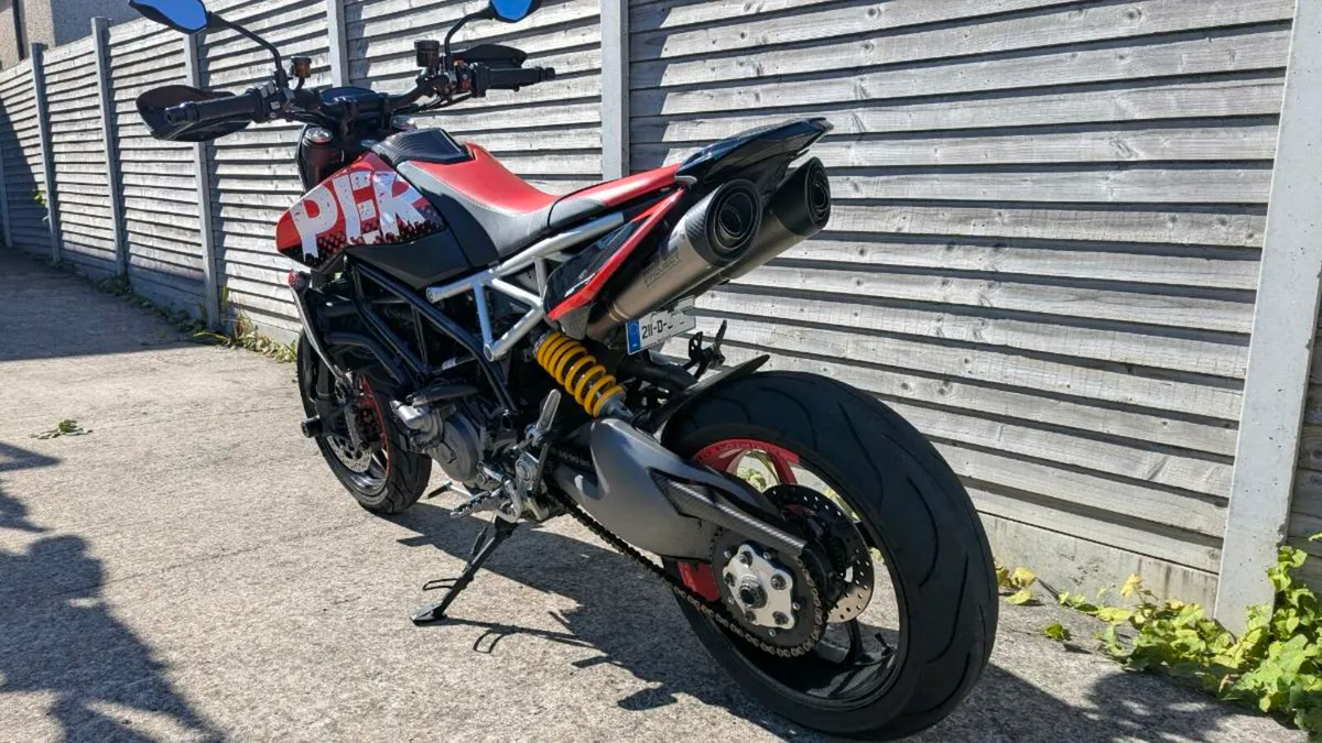 Ducati Hypermotard 950 RVE - Image 2
