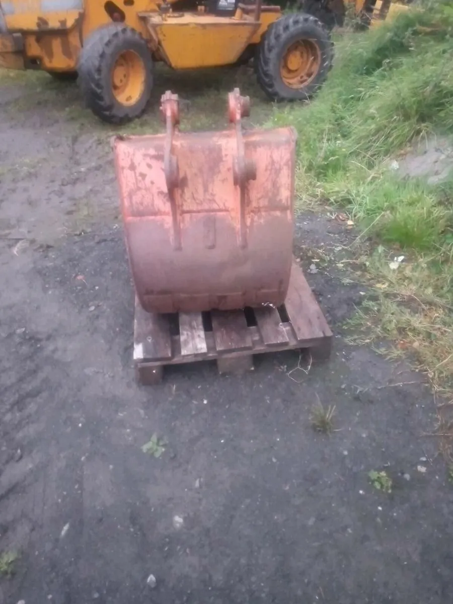 Digging bucket - Image 2