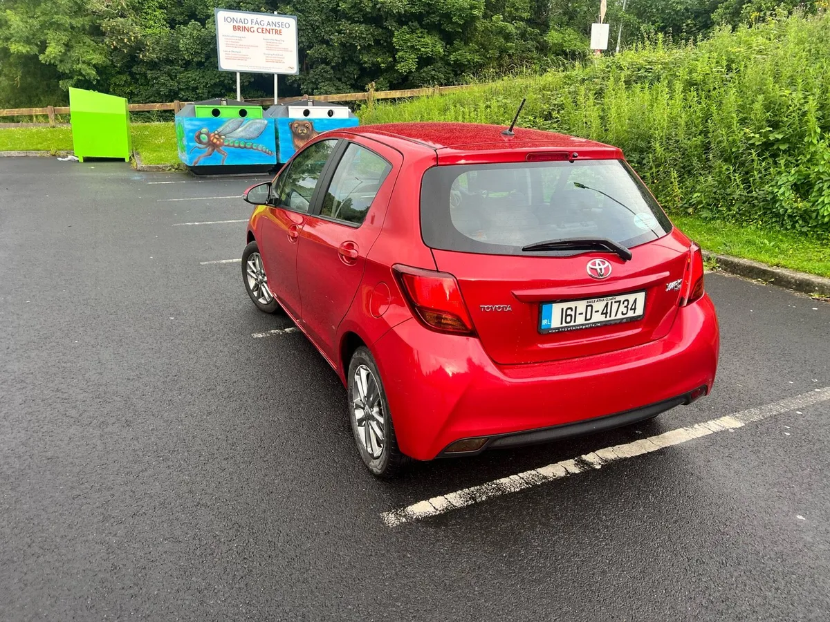 Toyota Yaris - Image 3