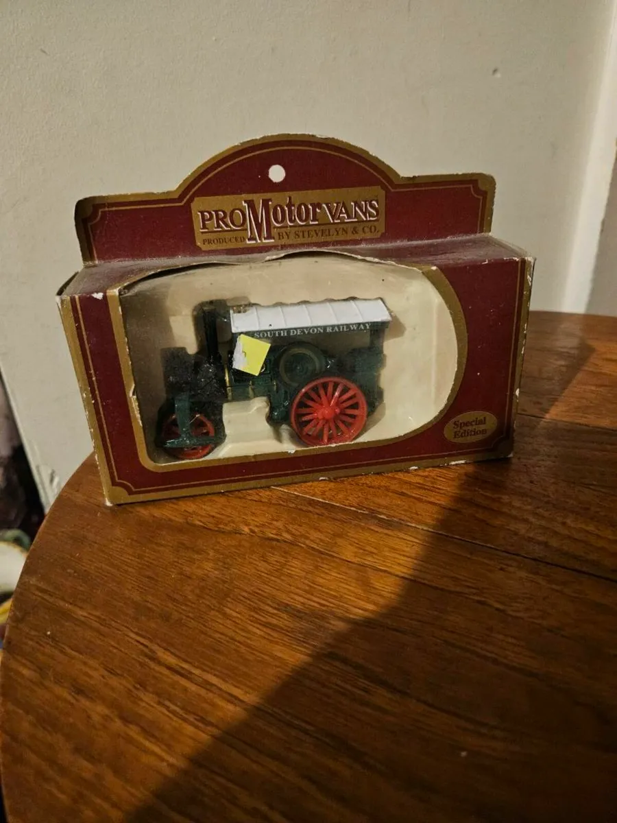 Corgi Steam Traction Engine - Image 1