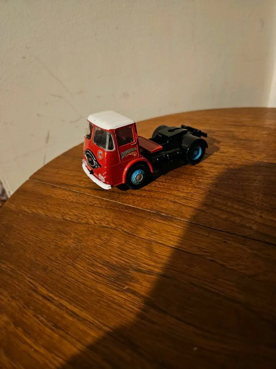 Corgi Chipperfields Circus Truck 1.50 - Image 1