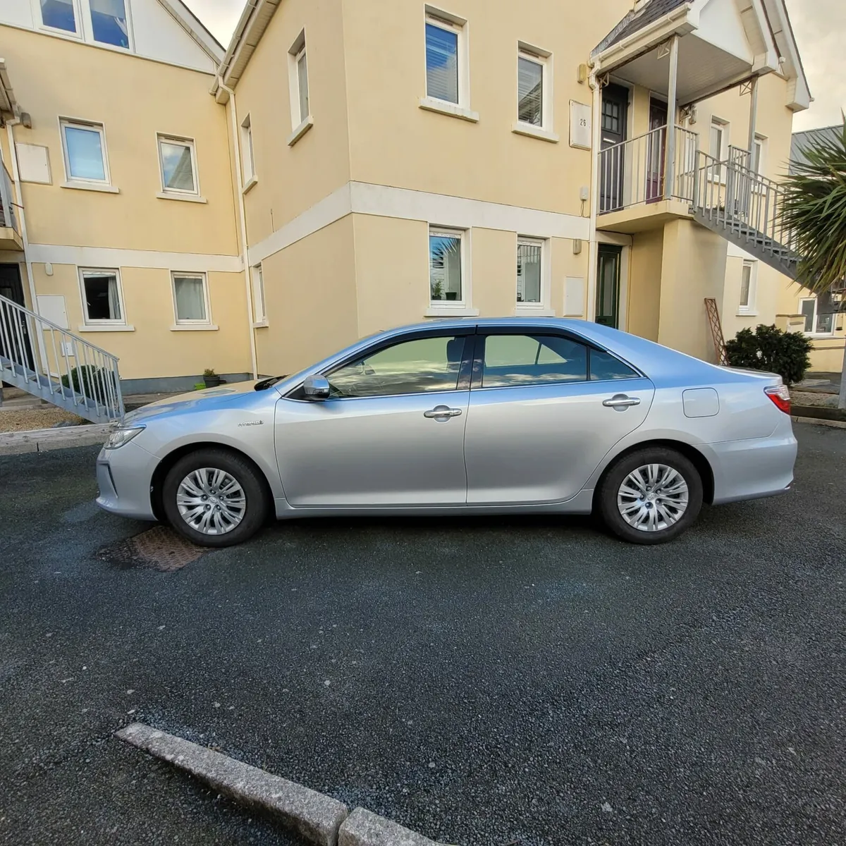 Car - Image 2