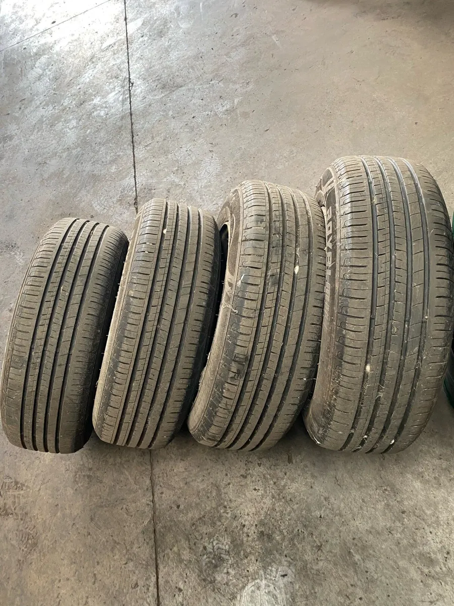Set of wheels with new tyres Renault Fluence - Image 3