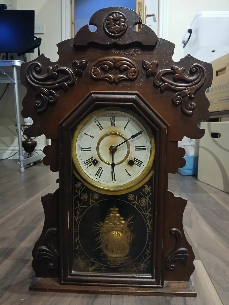 New Haven Gingerbread Clock - Image 4