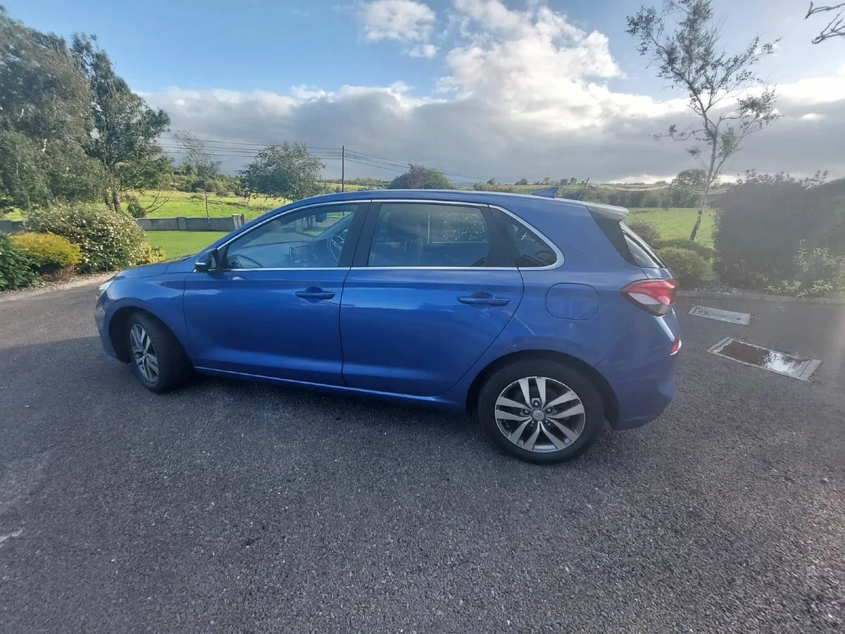 Hyundai i30 2019 - Image 3