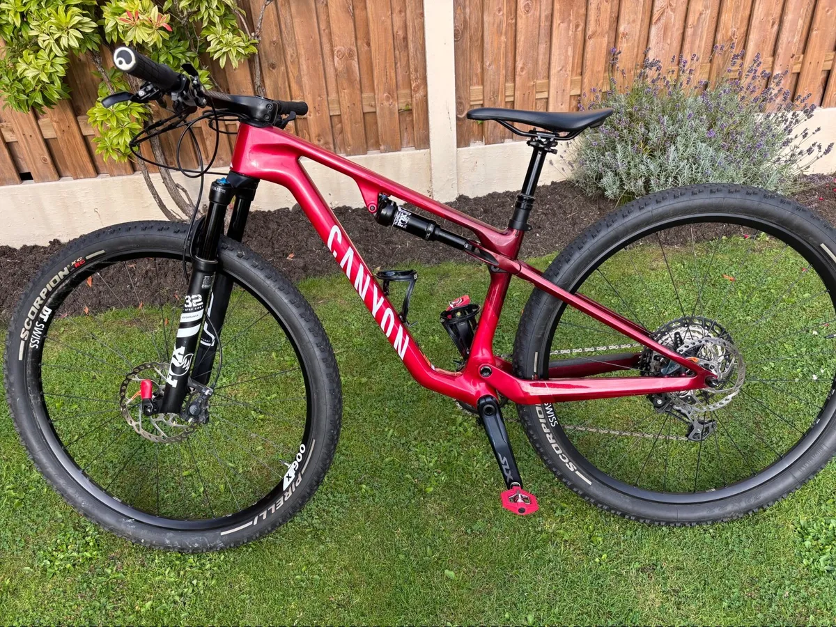 Mountain bikes - Image 1