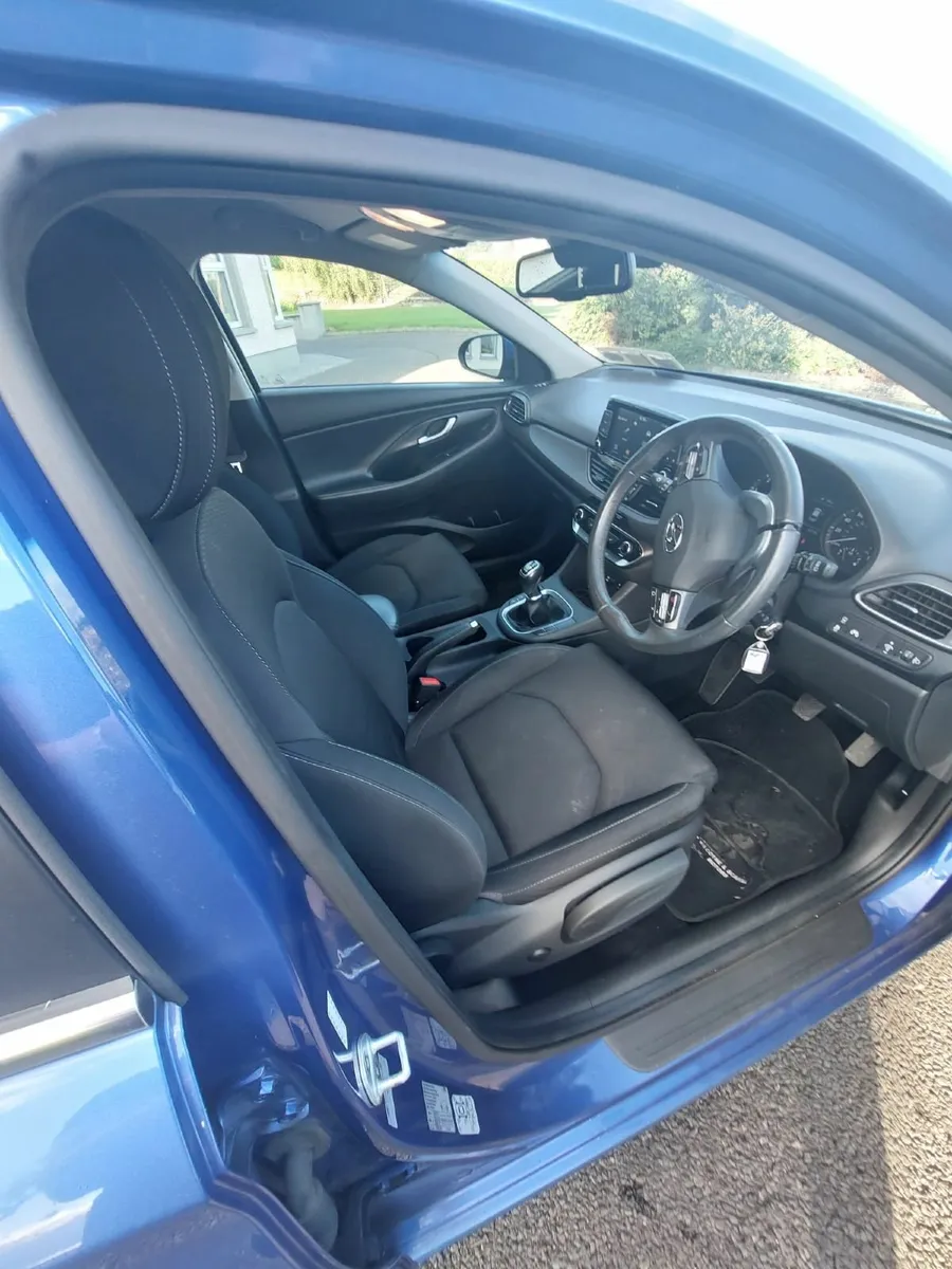 Hyundai i30 2019 - Image 4