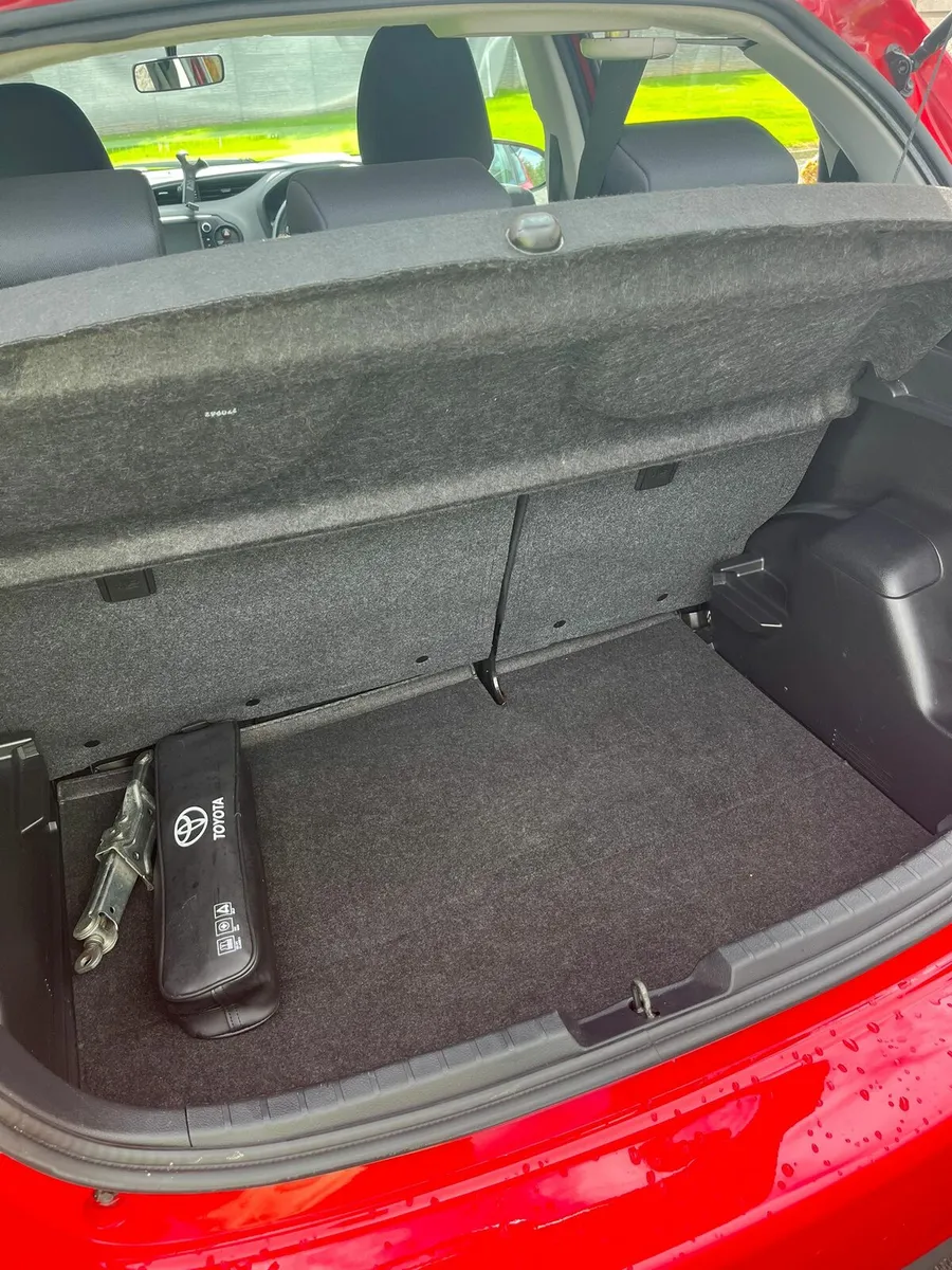Yaris - Image 4