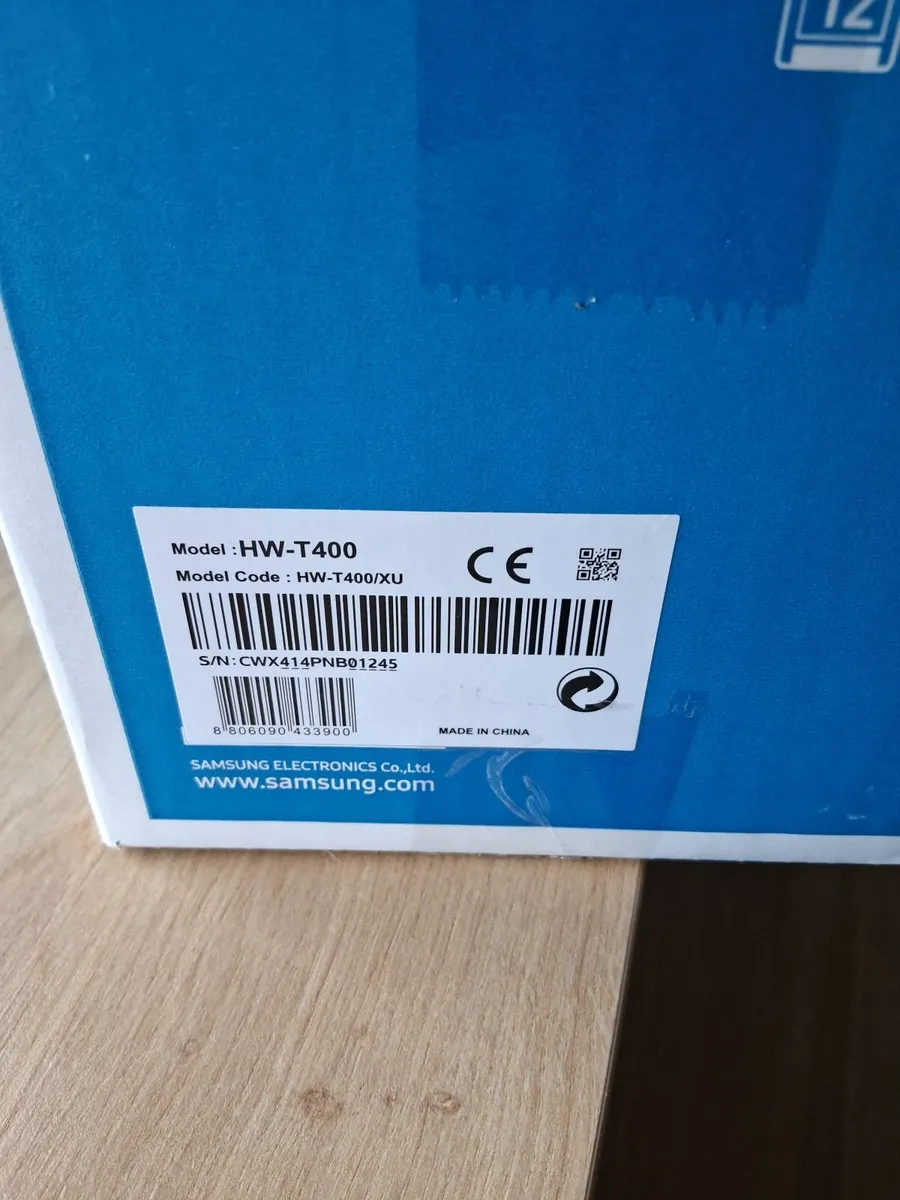 Samsung Sound Bar - Image 1