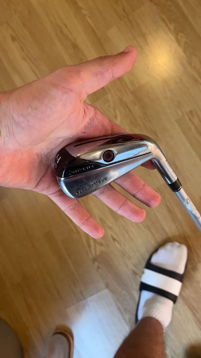 Golf clubs - Image 1