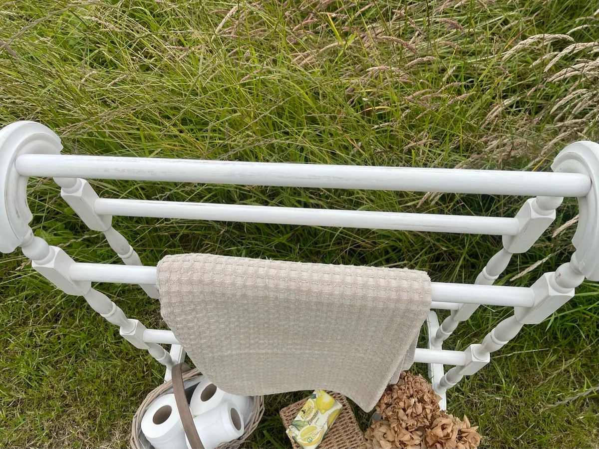 Towel Rail Stand - Image 2