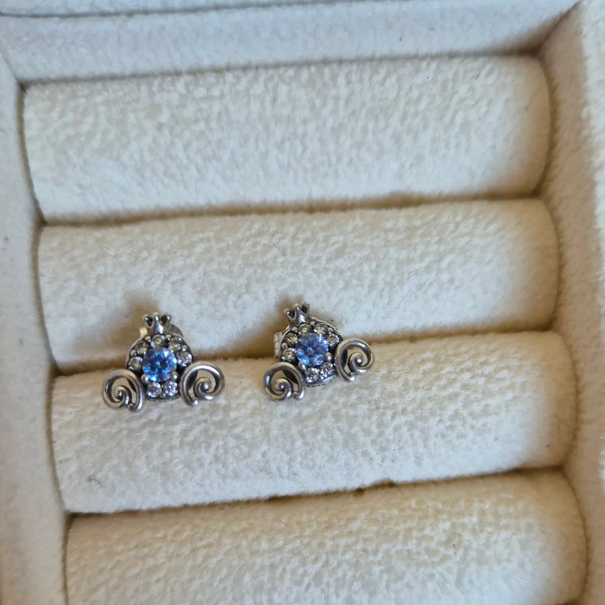 Pandora earrings carriage cinderella Perfect condi - Image 2