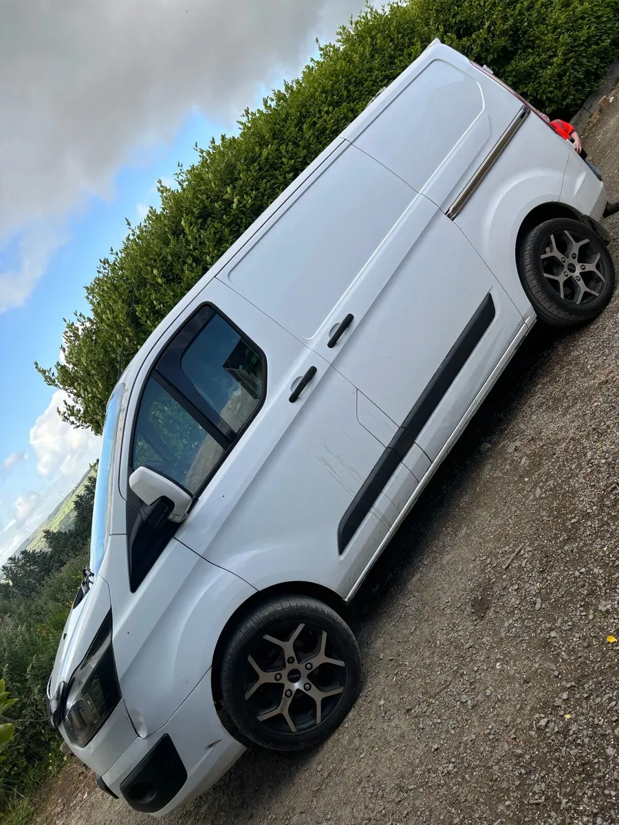 FORD TRANSIT CUSTOM 170bhp - Image 2