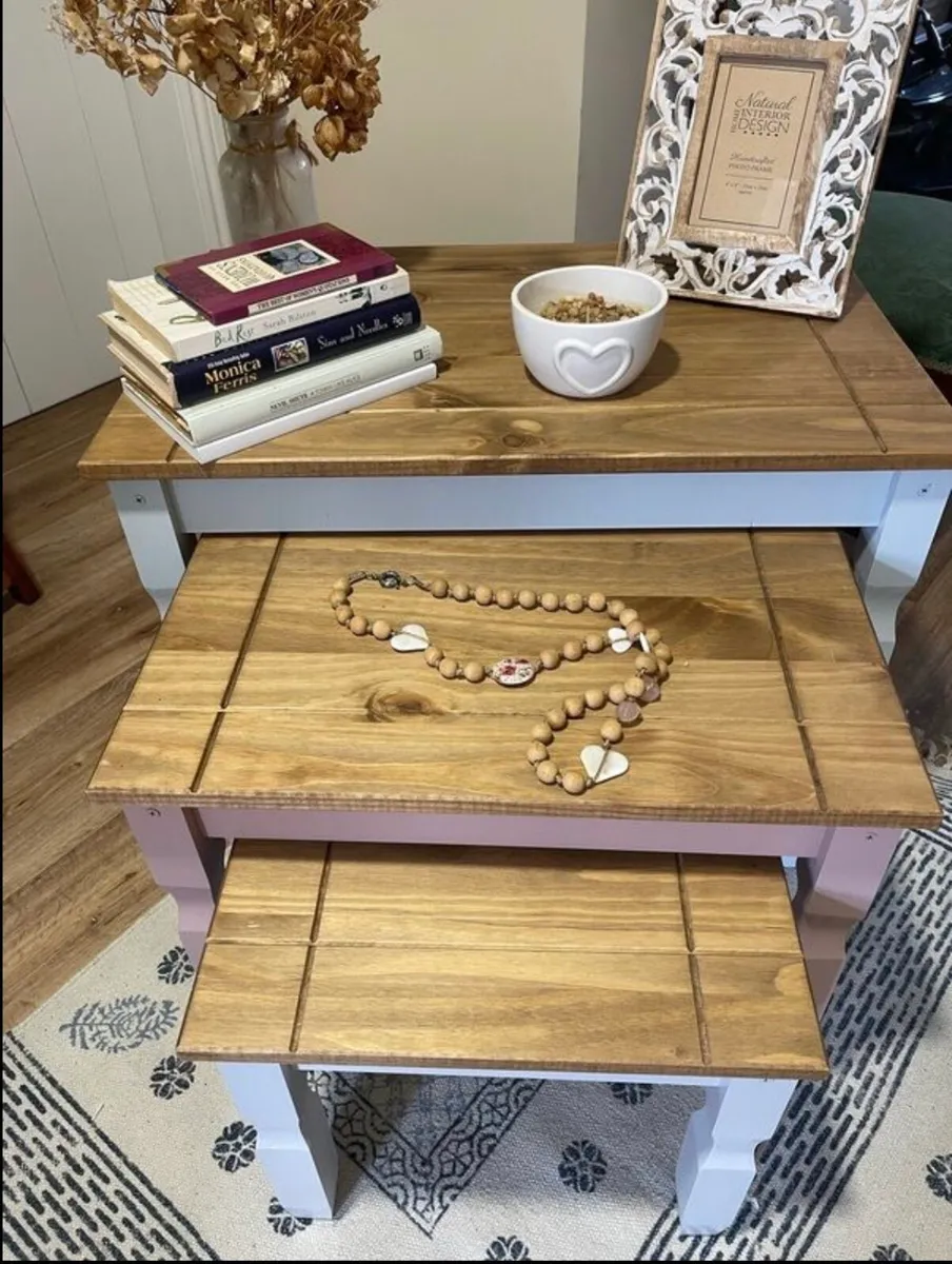 Nest of Tables - Image 3