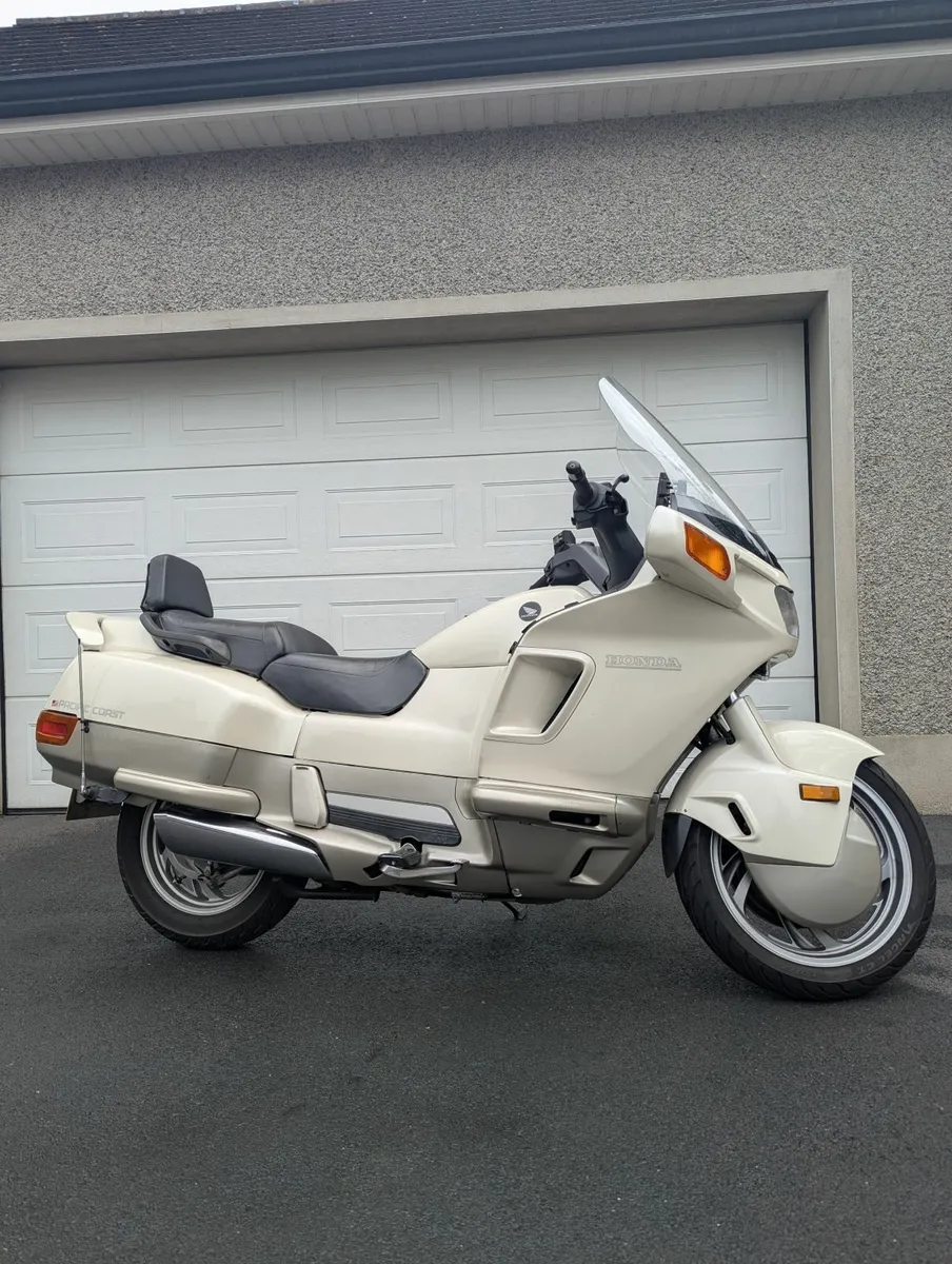 Honda PC 800 1989 - Image 2