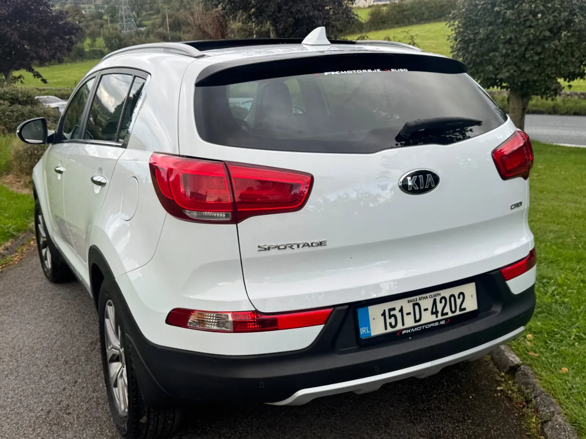 Kia Sportage 2015 diesel - Image 2