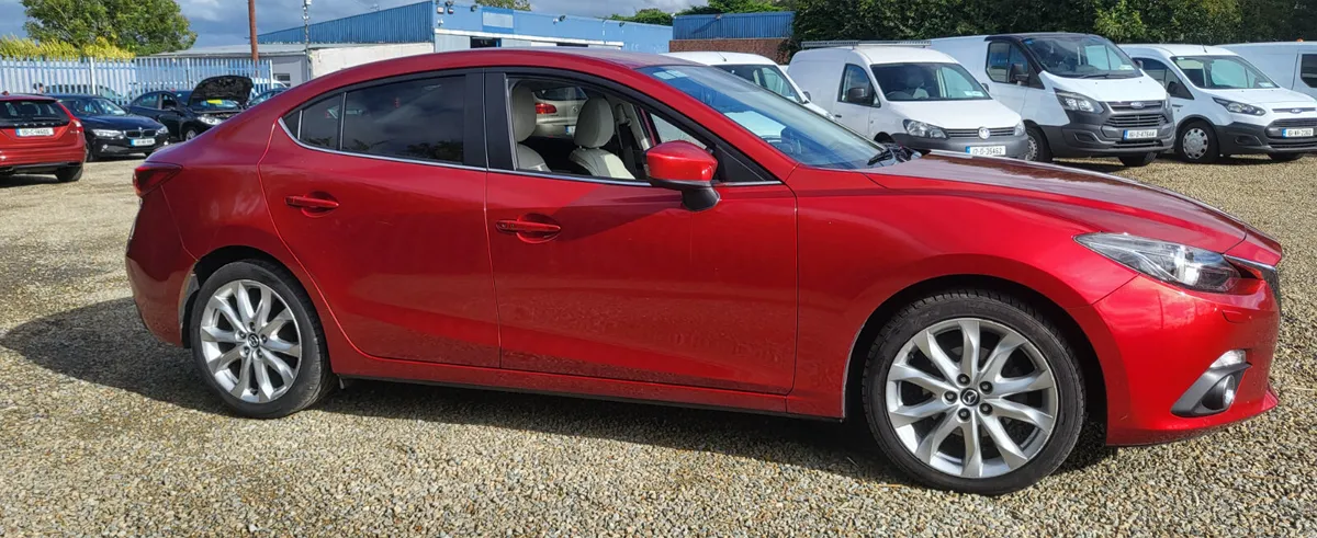 Mazda Mazda3 2016 - Image 3