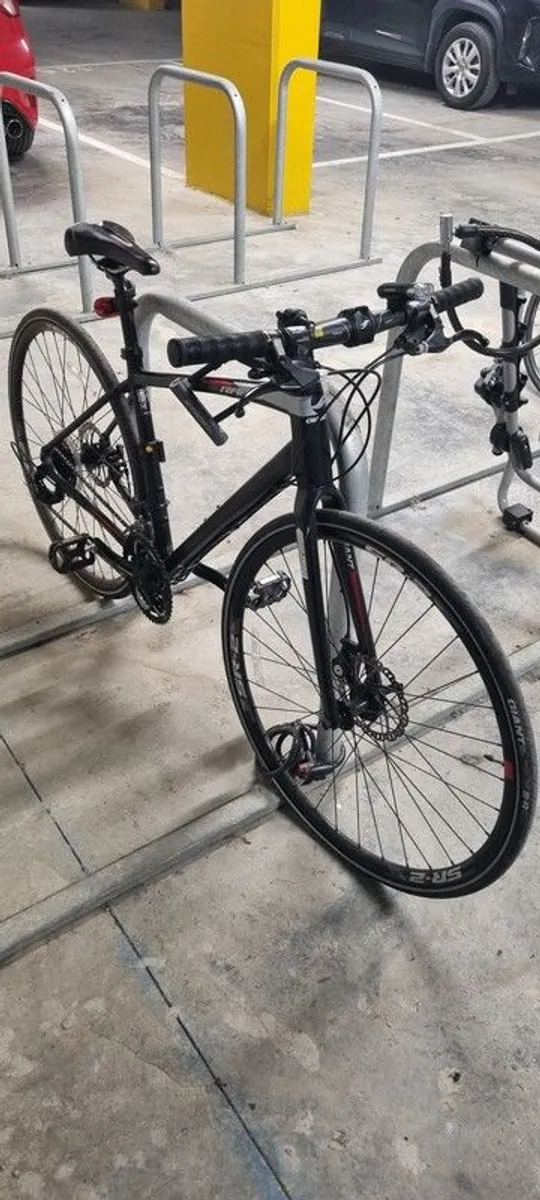 GIANT Model Bike-Good Condition-Including all accessories in the photos - Image 1