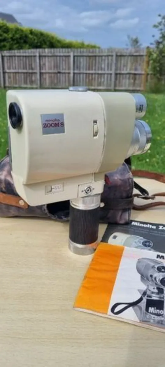 Minolta Zoom 8 Movie Camera - Image 4