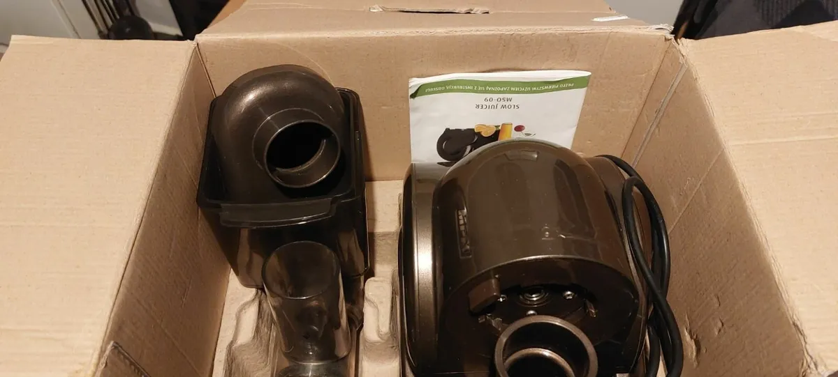 Slow Juicer - Image 3